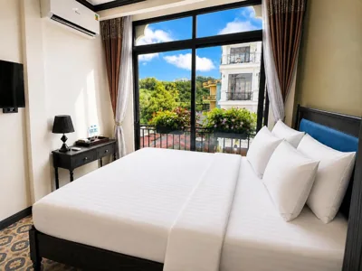 Superior Double Room — D'Mont Boutique Hotel & Coffee